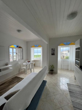 Casa c/ bela vista para Baía Sul
